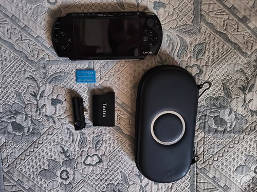 Sony psp 3004 console - -, nera