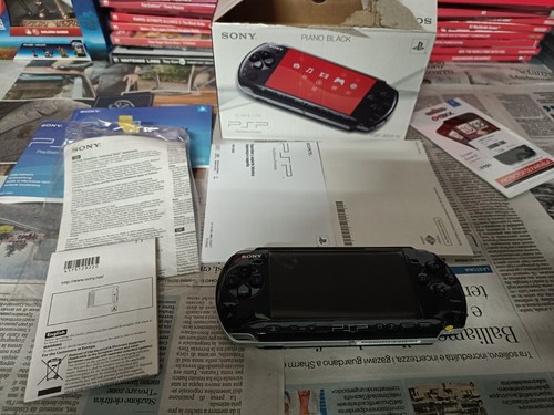 Sony psp slim 3004 console - slim,