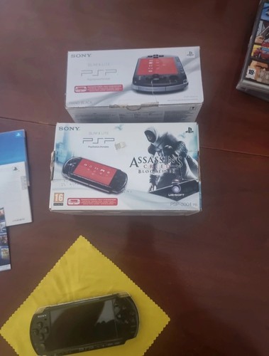 Console sony psp 3004 nera - 3004,